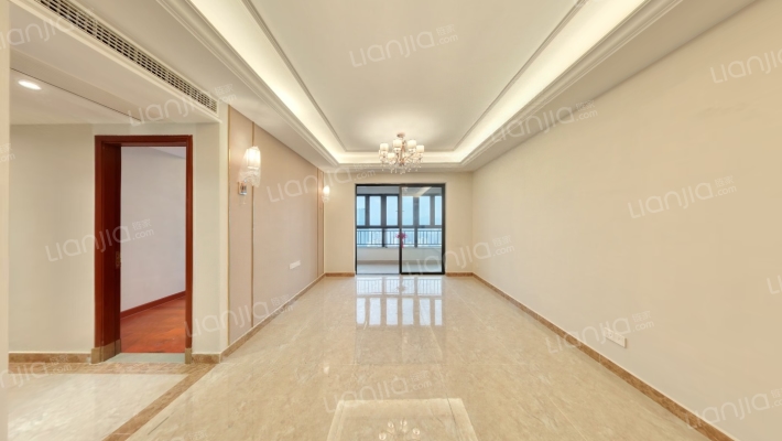 恒大中渝广场天玺二手房实景图