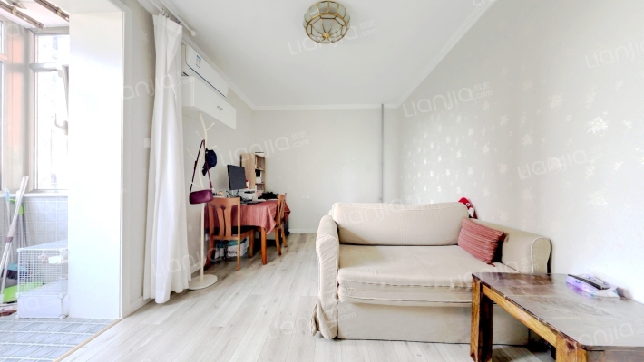 车站东街15号院二手房实景图