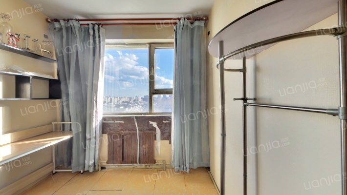 先行家苑二手房实景图