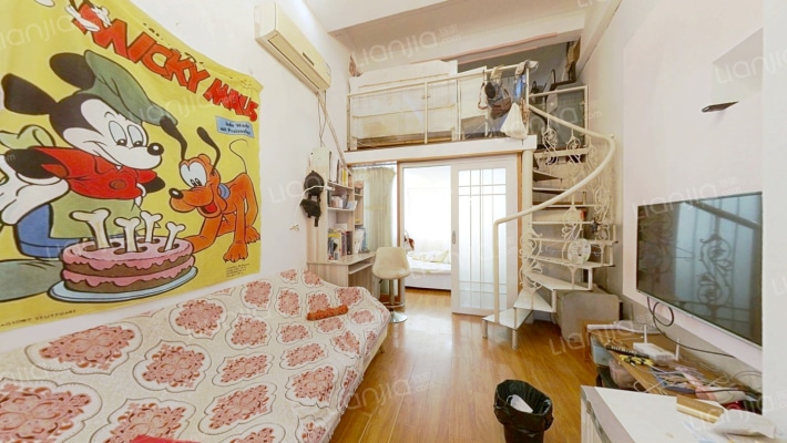 青年城二手房实景图