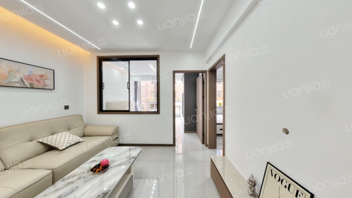 白云街小区二手房实景图