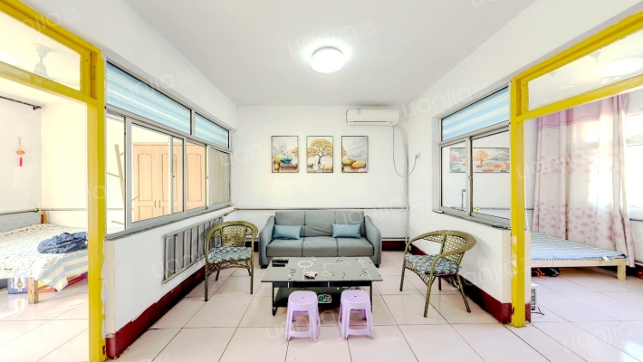 明堂路水建公司宿舍二手房实景图