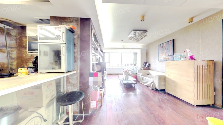 中电广场尊荣国际二手房实景图