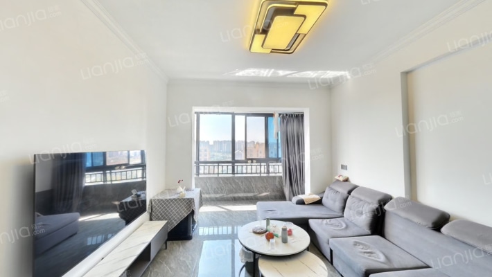 溪谷二手房实景图