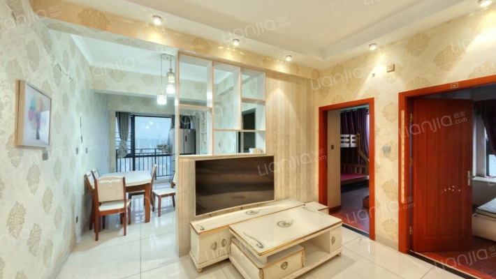 地华梅溪湖畔二手房实景图