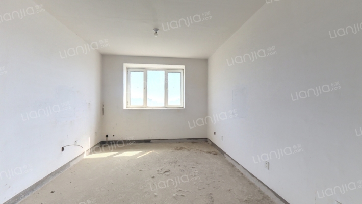 小有的正规一居，主卧大落地阳台，范阳路北侧-客厅