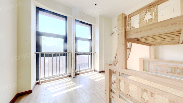 醇葡公寓二手房实景图