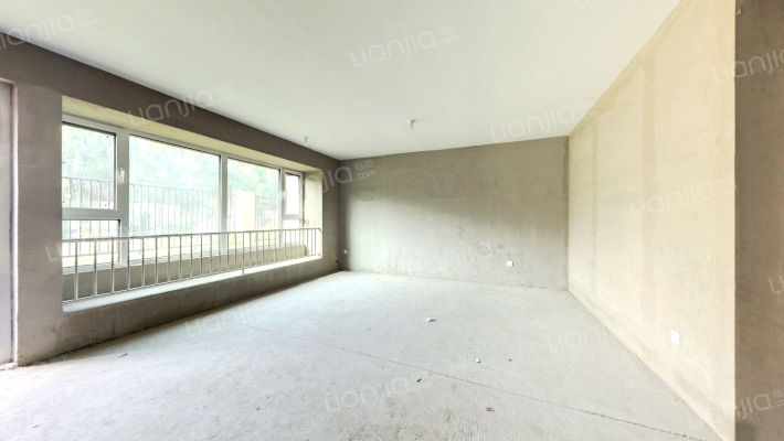 紫樾华庭二期二手房实景图