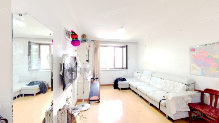 环卫小区二手房实景图