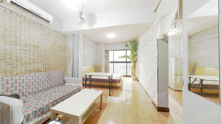 卡萨国际公寓二手房实景图