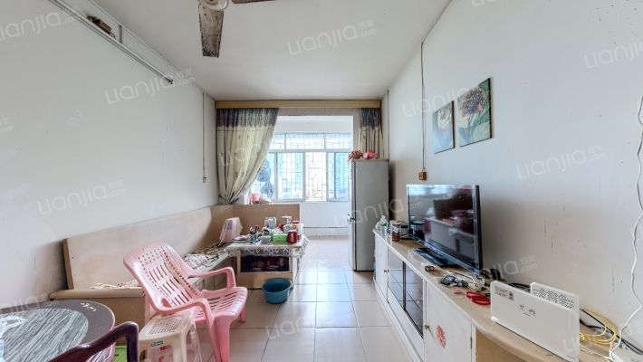 海运宿舍二手房实景图