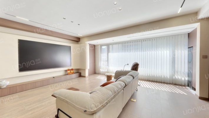 鲁能公馆二手房实景图