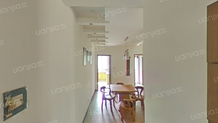 临江花园二手房实景图