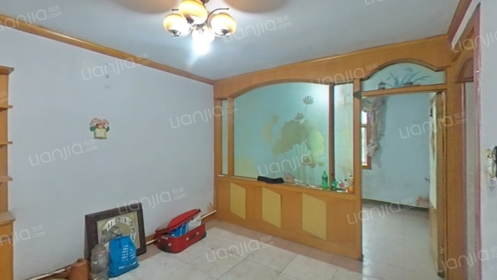 劳动路47号院二手房实景图