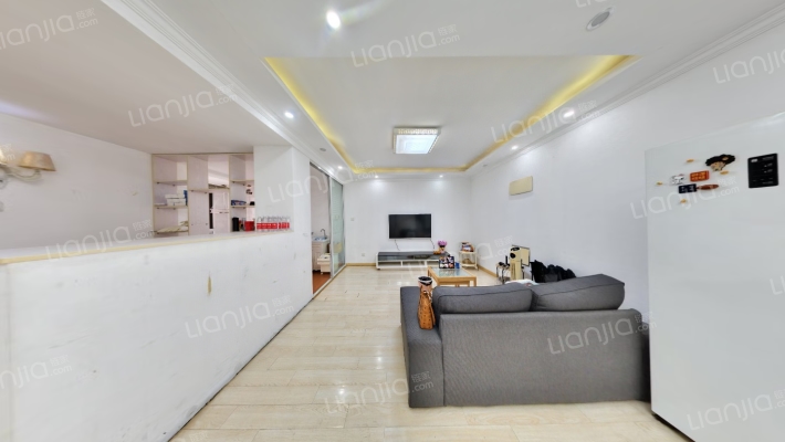 嘉德水韵金阁二手房实景图