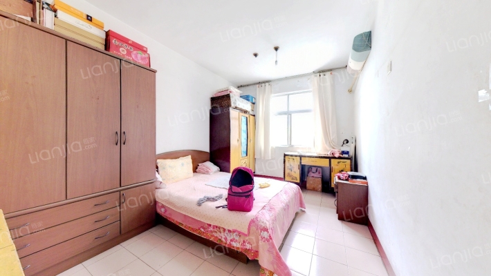 海滩街一号院二手房实景图