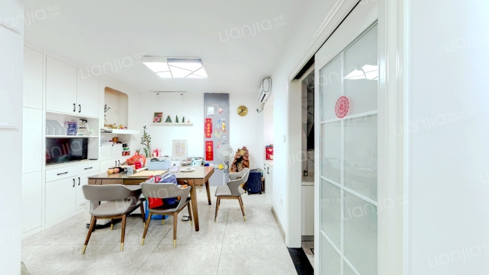 临江新天地兴嘉苑二手房实景图