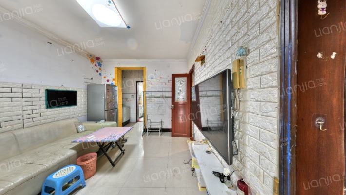 康普新巷二手房实景图