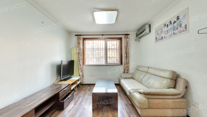 同馨家园二手房实景图