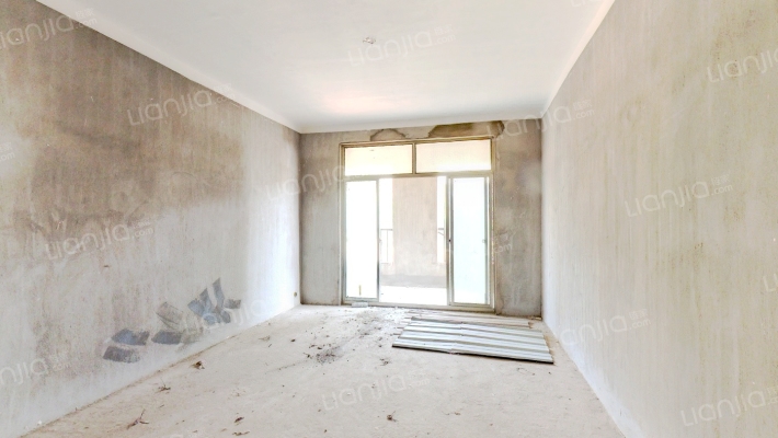 山外山二手房实景图