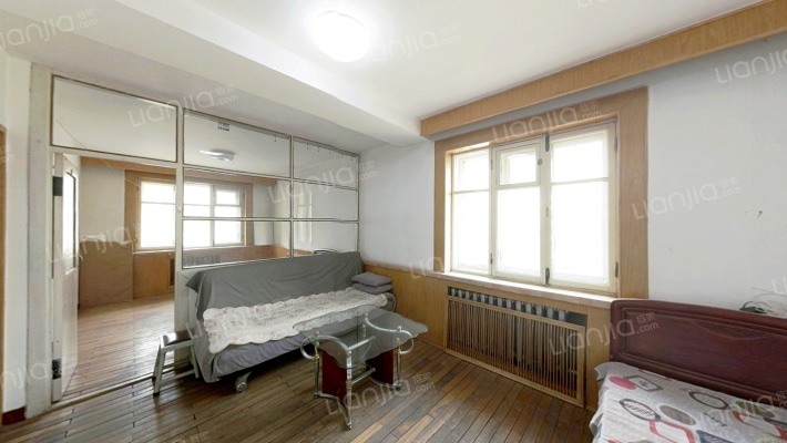 中医药大学家属楼二手房实景图