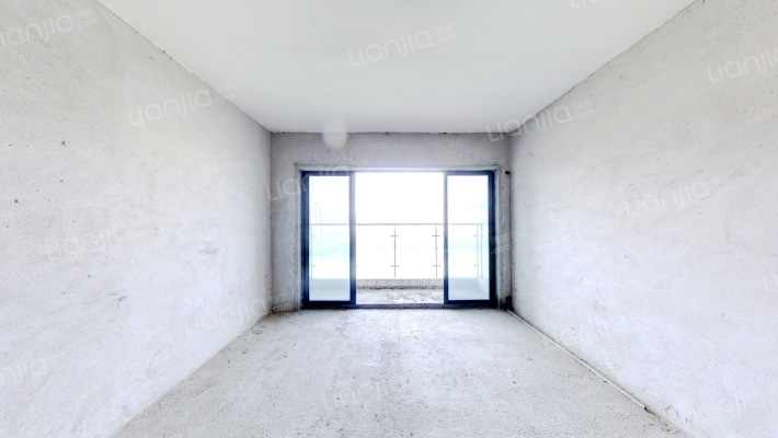 凯蓝滨江华府二手房实景图