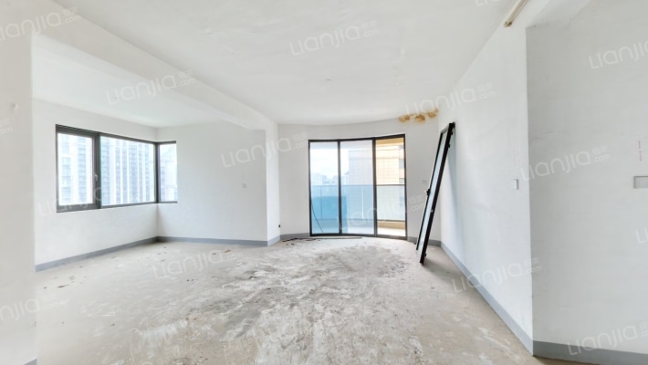 三凤雅苑二期二手房实景图