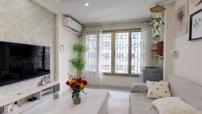 东方美地苑二手房实景图