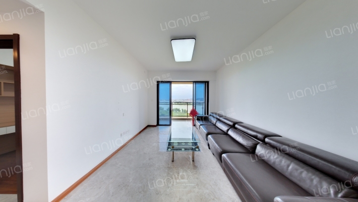 颐安滨悦名庭二手房实景图