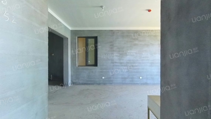 新湖香格里拉二手房实景图