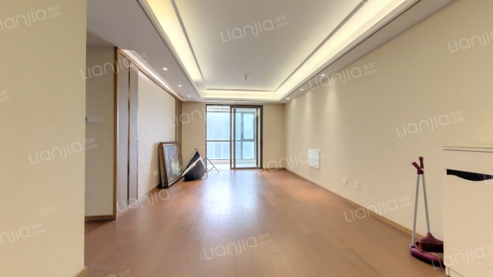 华润国际社区C区二手房实景图