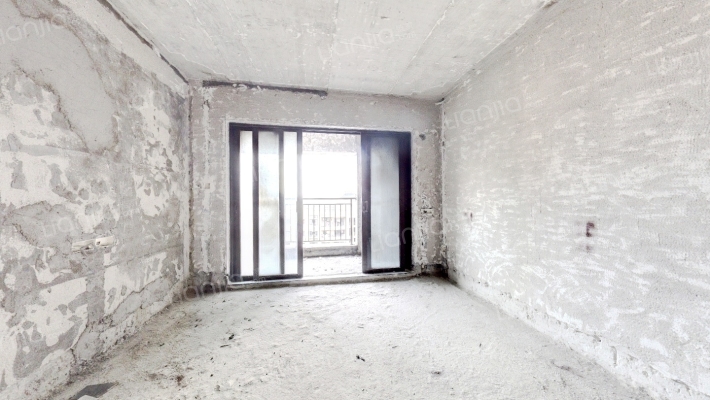 小城大院二手房实景图