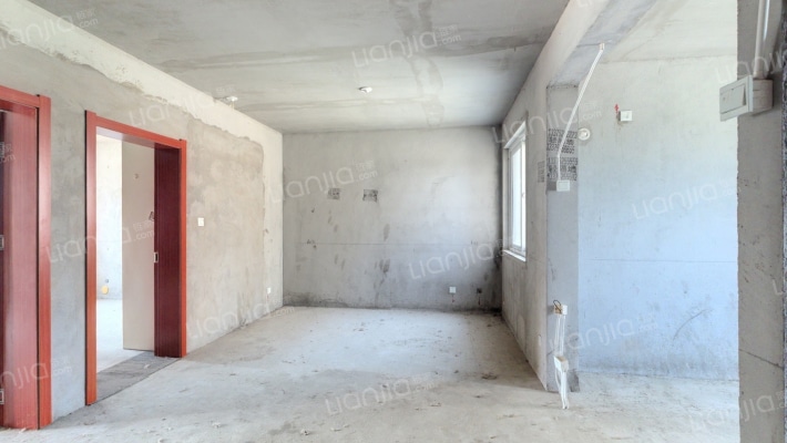 鹏润花园南区二手房实景图