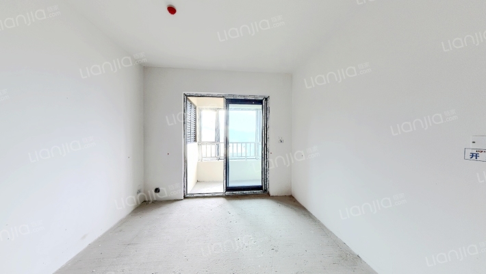 渝开发·格莱美二组团二手房实景图