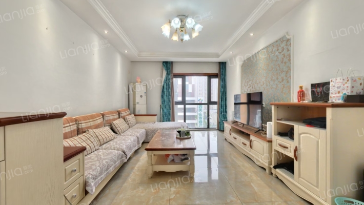 西美70后院二手房实景图