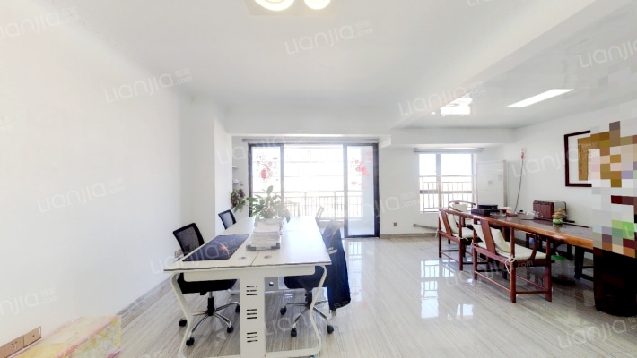 八方新越二手房实景图