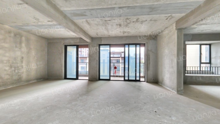 南山纵横滨江时代二手房实景图