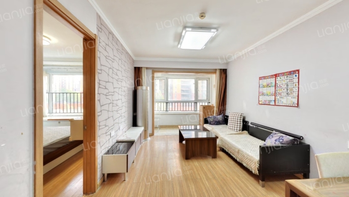 万科城二期二手房实景图