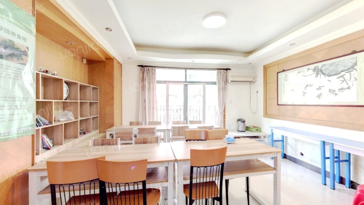 莲花住宅区二手房实景图