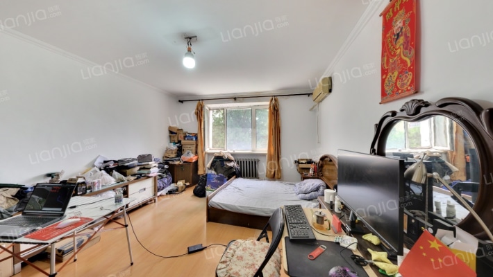 耀景街二手房实景图