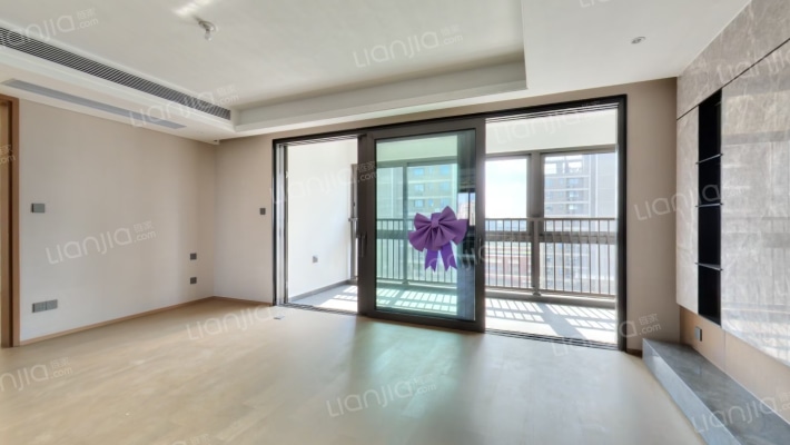 华发仁恒河滨雅苑二手房实景图