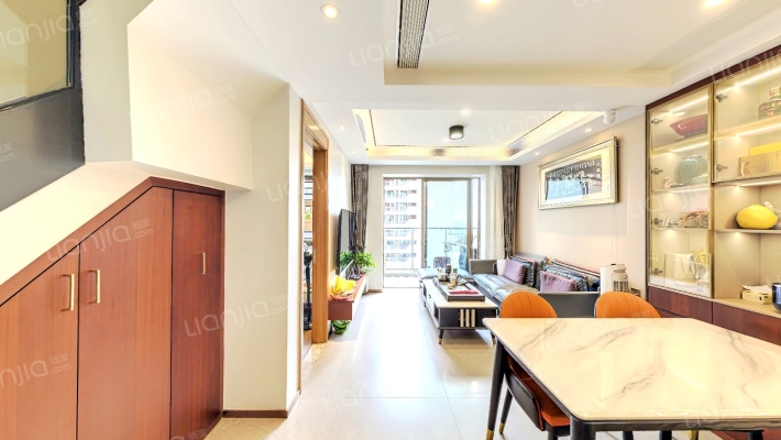 融侨铂樾府二手房实景图