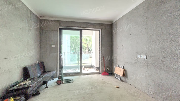 正弘汀兰苑二手房实景图