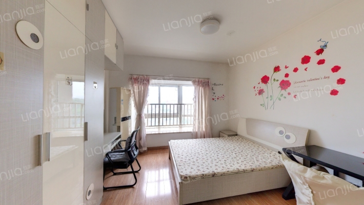 复地上城国际公寓二手房实景图