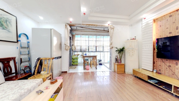 学雅芳邻二手房实景图