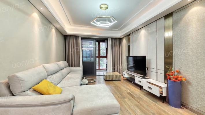 汇悦天地三期二手房实景图