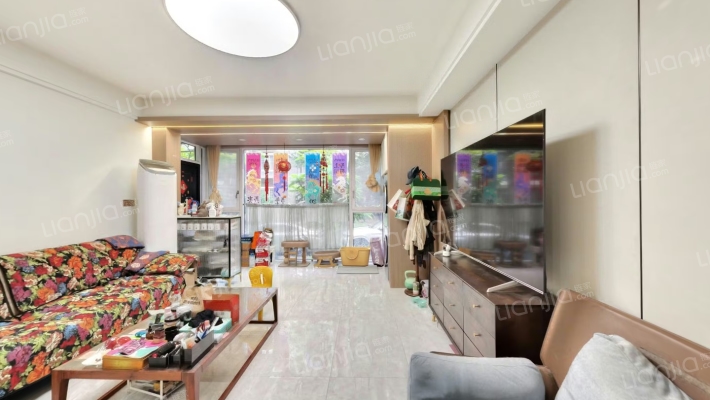 怡和苑南区二手房实景图