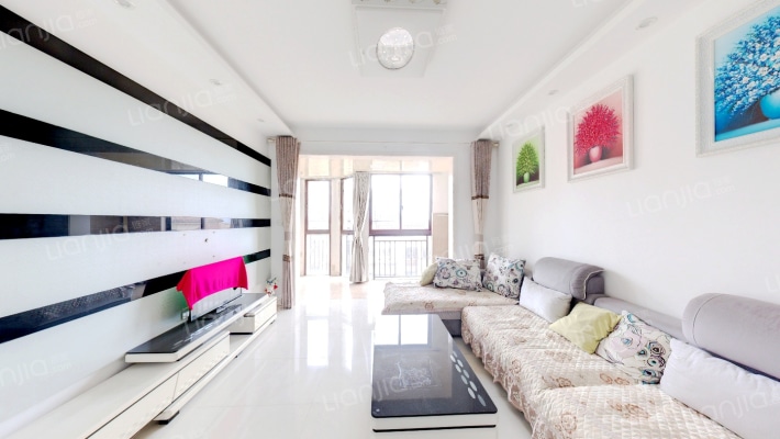 祥泰花苑二手房实景图