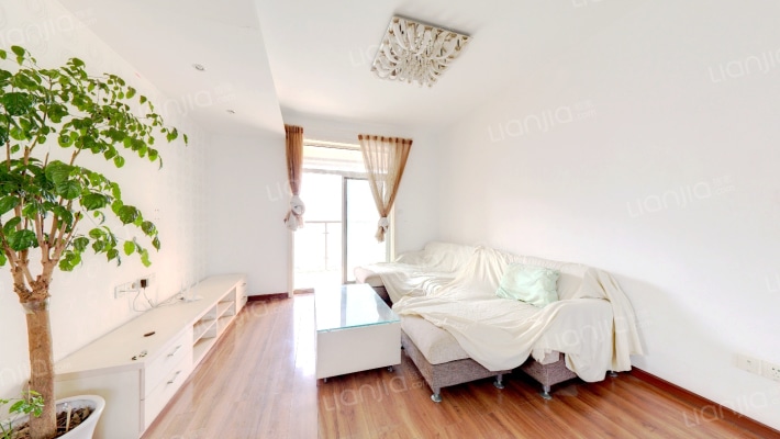 花畔里二手房实景图