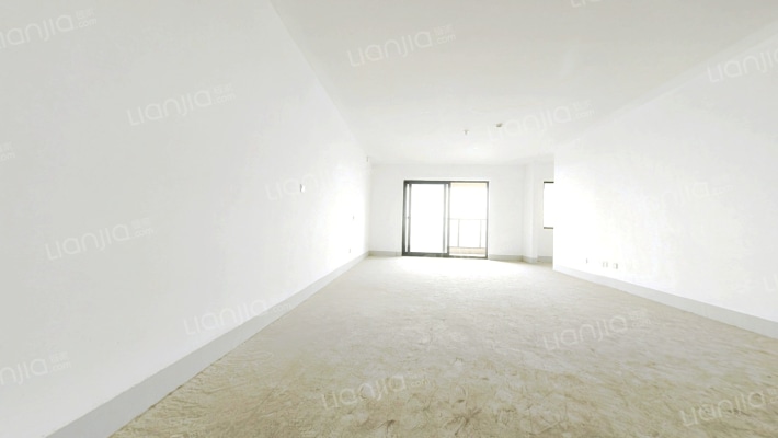 金鹰国际二手房实景图